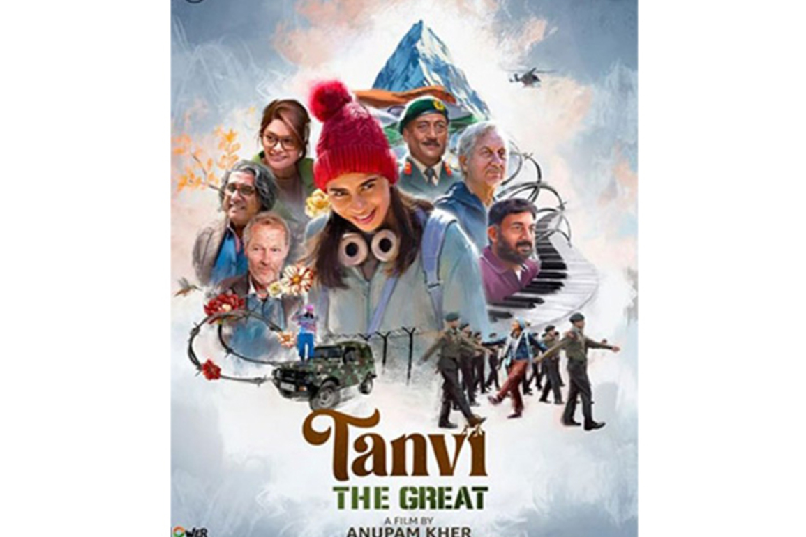 "Rooting with all my heart": Akshay Kumar sends best wishes to Anupam Kher for his directorial 'Tanvi The Great'