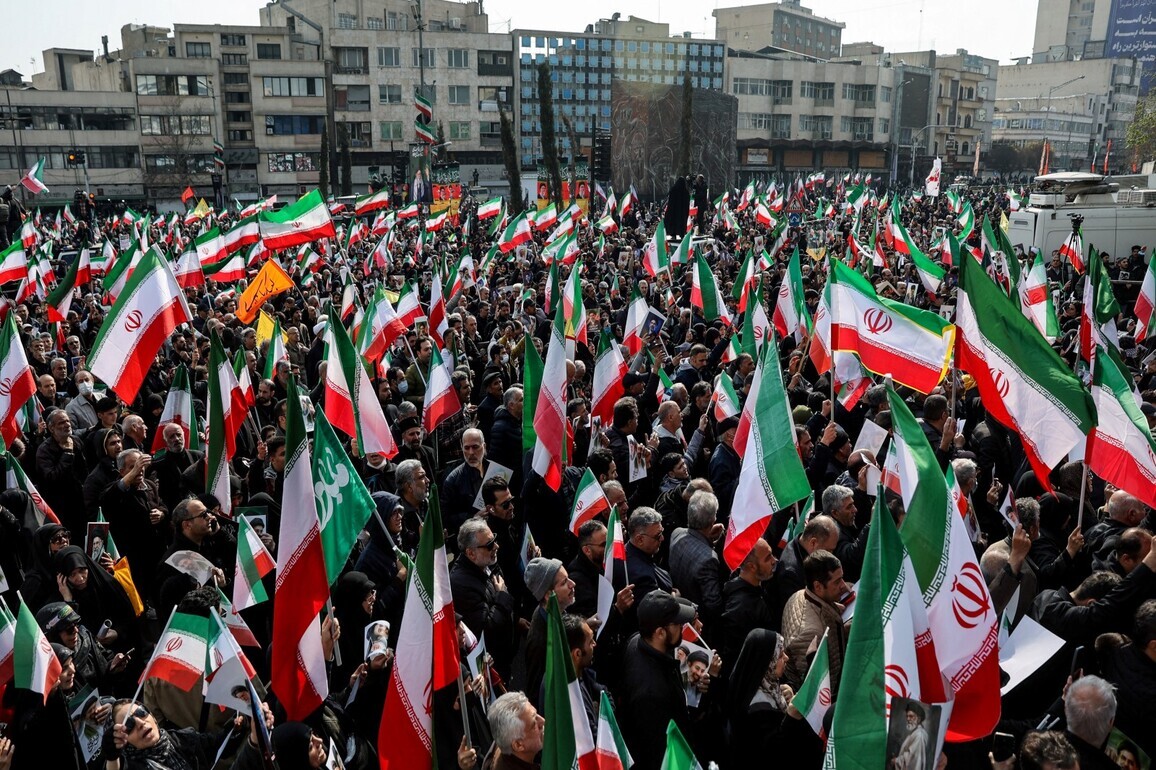Crowds gather in Tehran's Enqelab Square to pledge allegiance to Iran's new Supreme Leader Mojtaba Khamenei