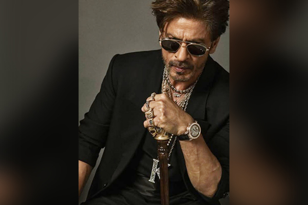 Shah Rukh Khan makes iconic Met Gala debut in all-black Sabyasachi suit, wears 'King' necklace