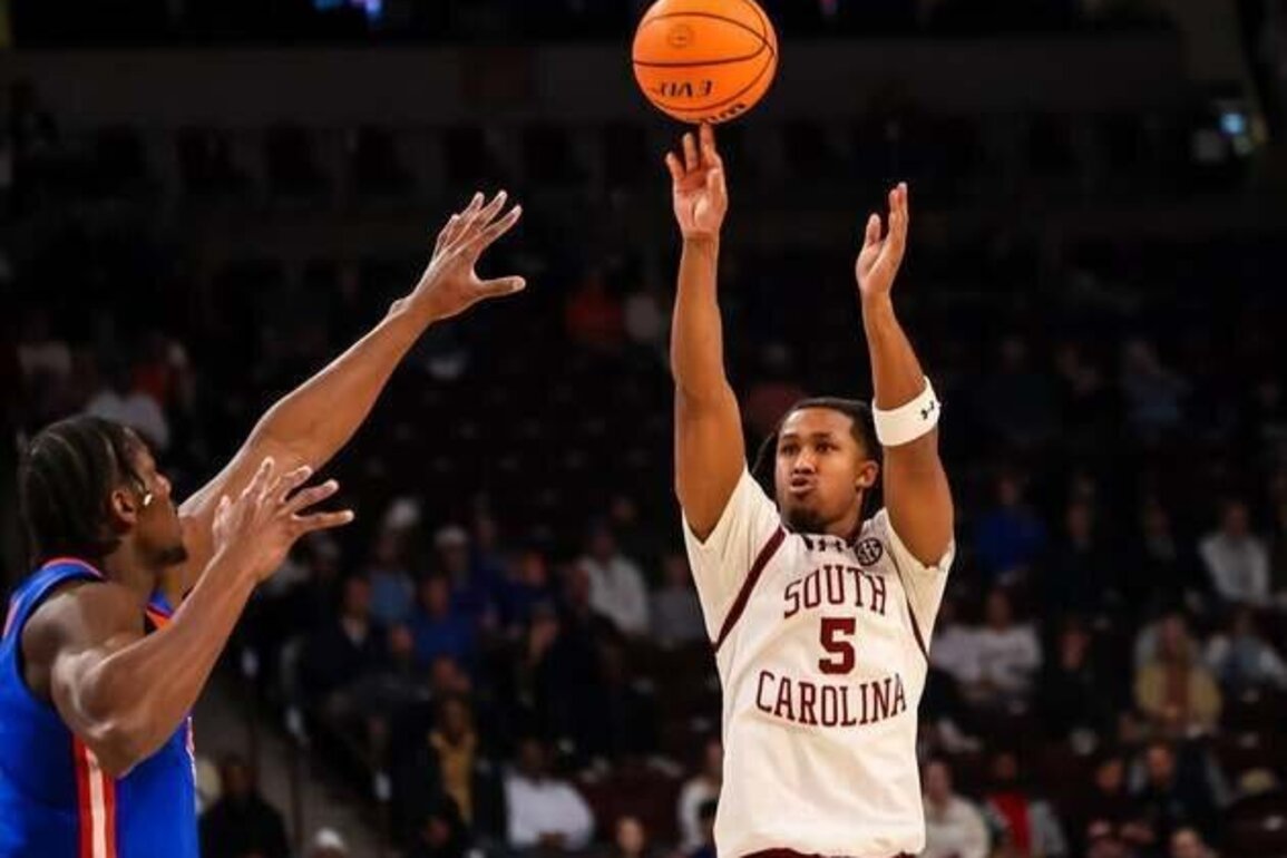 Setbacks stagger LSU, South Carolina ahead of meeting