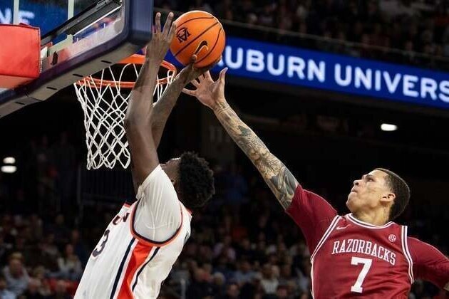No. 21 Arkansas out for revenge hosting sluggish Auburn