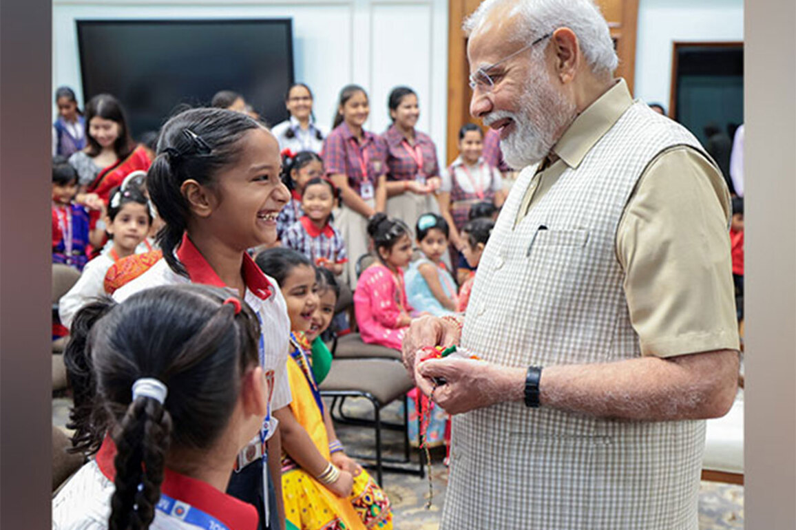 PM Modi to launch 'Swasth Nari, Sashakt Parivar Abhiyaan' and 8th Poshan Maah on Sep 17