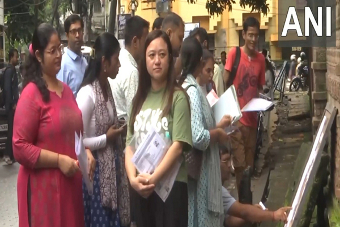 West Bengal: SSC conducts teacher recruitment exam after 9 years amid tight security