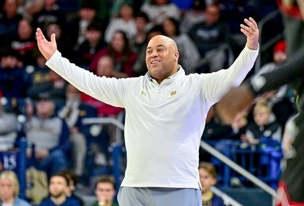 With coach on hot seat, Notre Dame hosts SMU