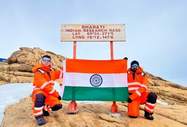 Indian Naval Hydrographic Department celebrate Republic Day in Antarctica