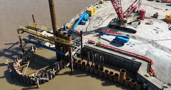 Quay Sheet Piling Skills Utilised In Humberside Project