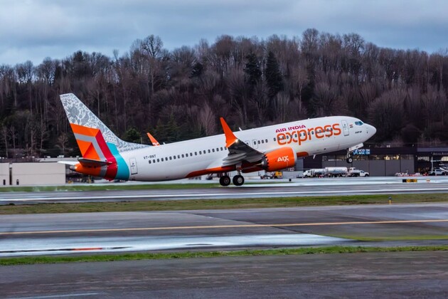 Air India Express receives first custom designed Boeing aeroplane from historic order