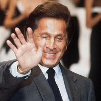 World of fashion mourns Valentino Garavani, who died at 93 in Rome
