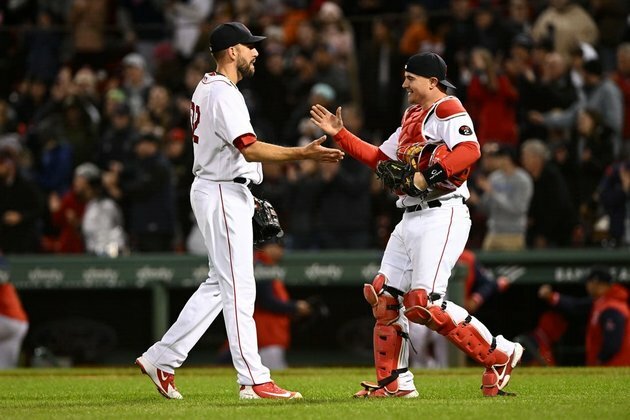 Red Sox look to ride late-season momentum, host Rays