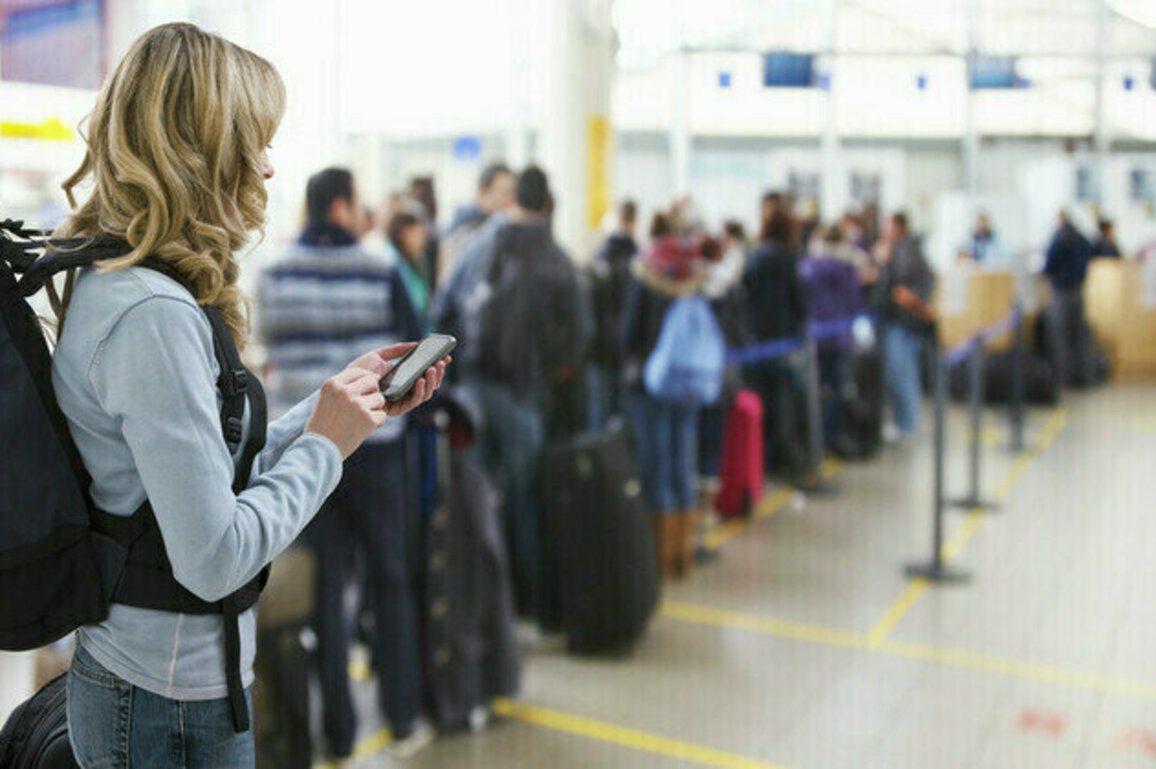 EU eyeing curbs on tourism to Russia  EUobserver
