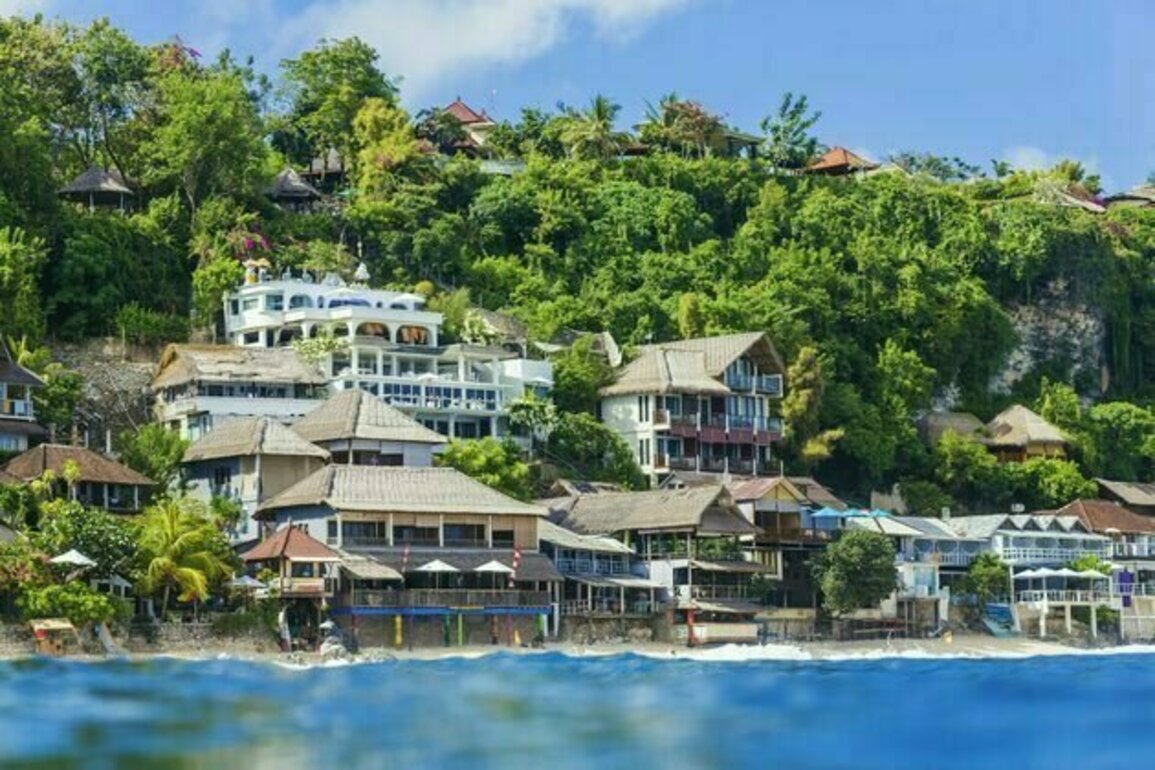 Bali is built on informal and 'illegal' settlements. Bulldozing Bingin Beach misses the real threat of overdevelopment
