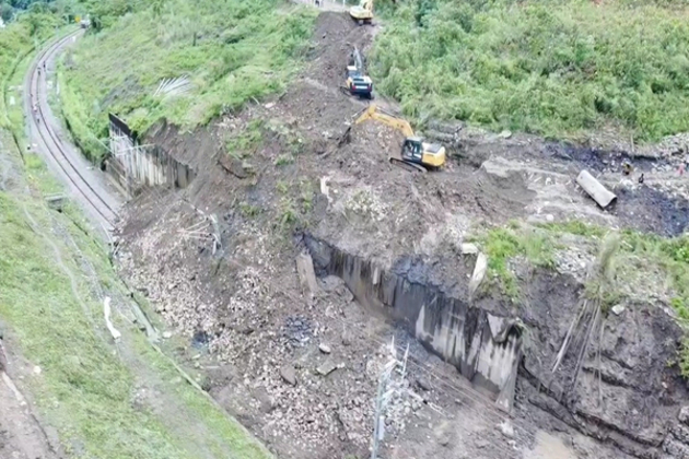 Assam: NFR's continuous efforts aim at early restoration of Lumding-Badarpur rail connectivity