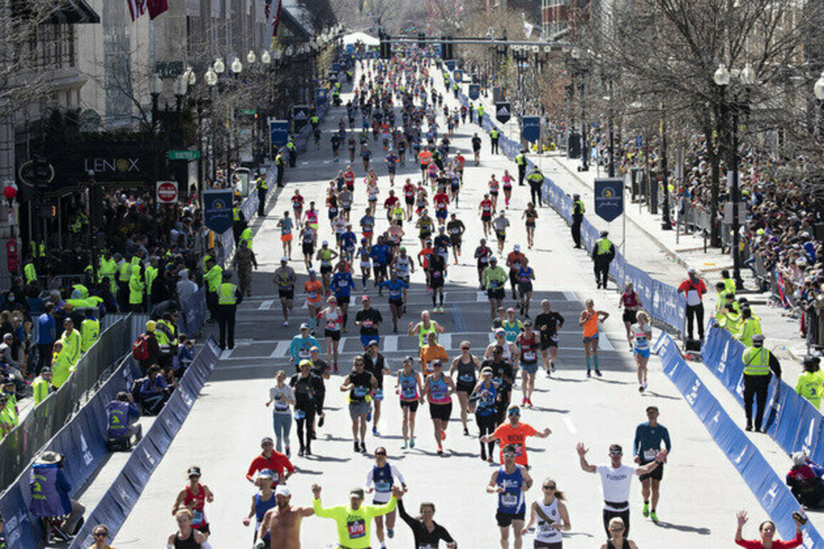 ESPN to Present Live, Multiplatform Coverage of 129th Boston Marathon presented by Bank of America on April 21