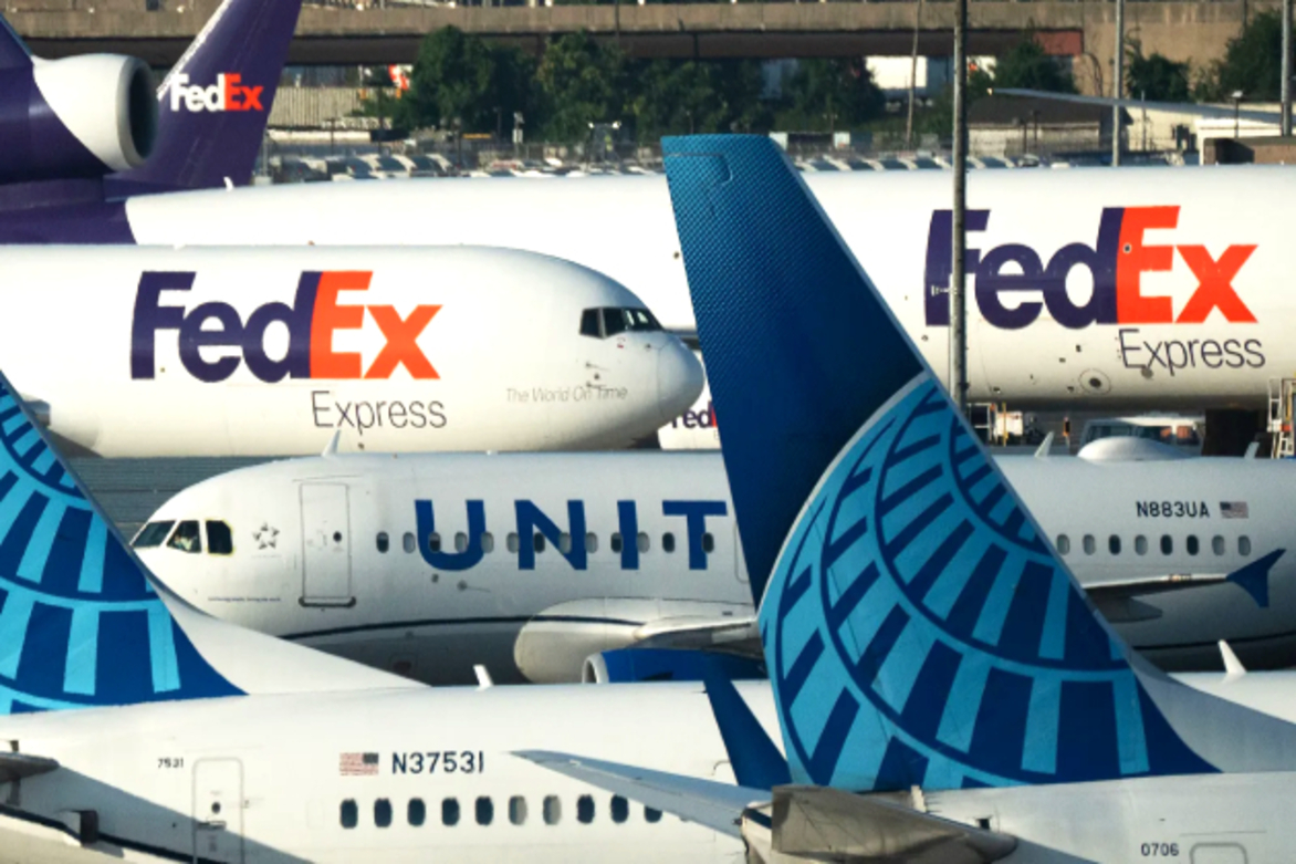 Travelers avoid Newark Airport after air traffic issues, data shows