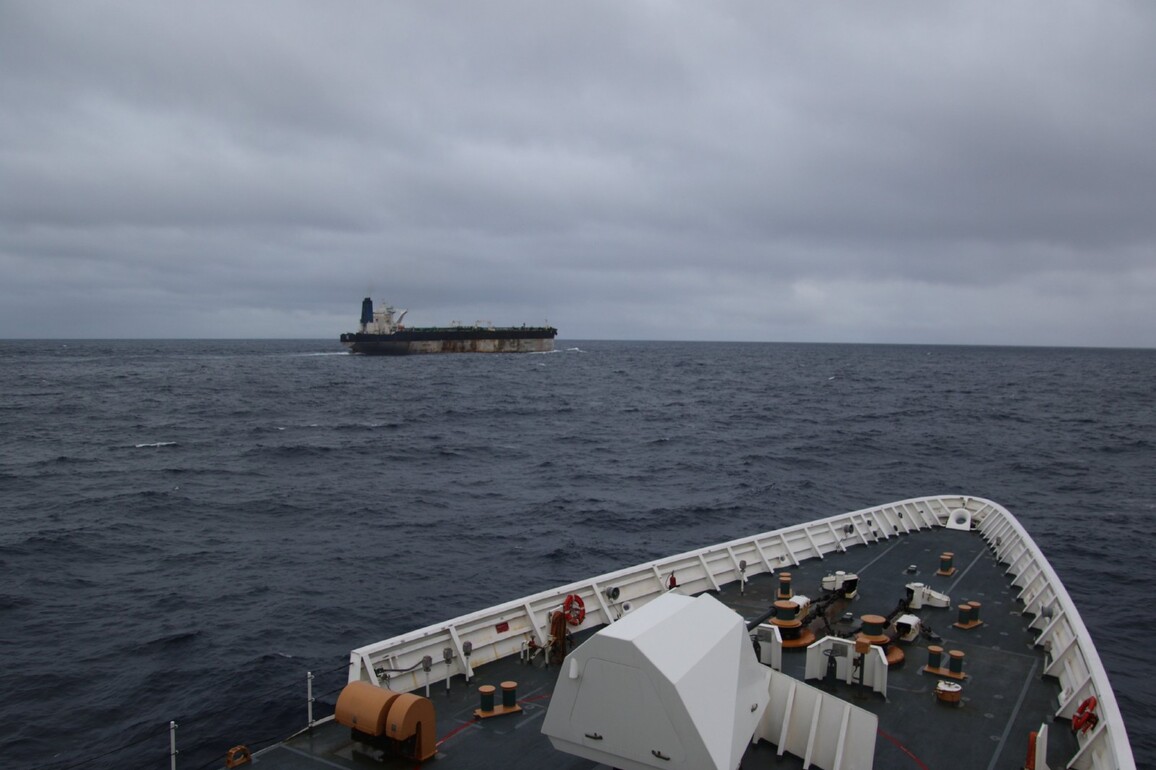Russian MP issues nuclear threat, says 'sinking American ships' would stop US after tanker seizure