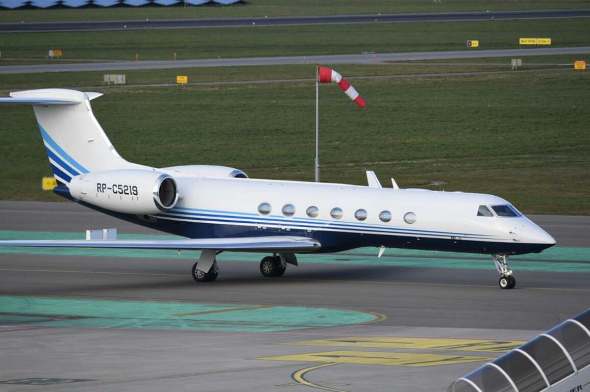 Plane carrying ex-Philippine President Duterte lands in Netherlands