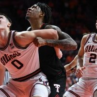 Top 25 roundup: No. 14 Illinois hangs on to beat No. 11 Texas Tech