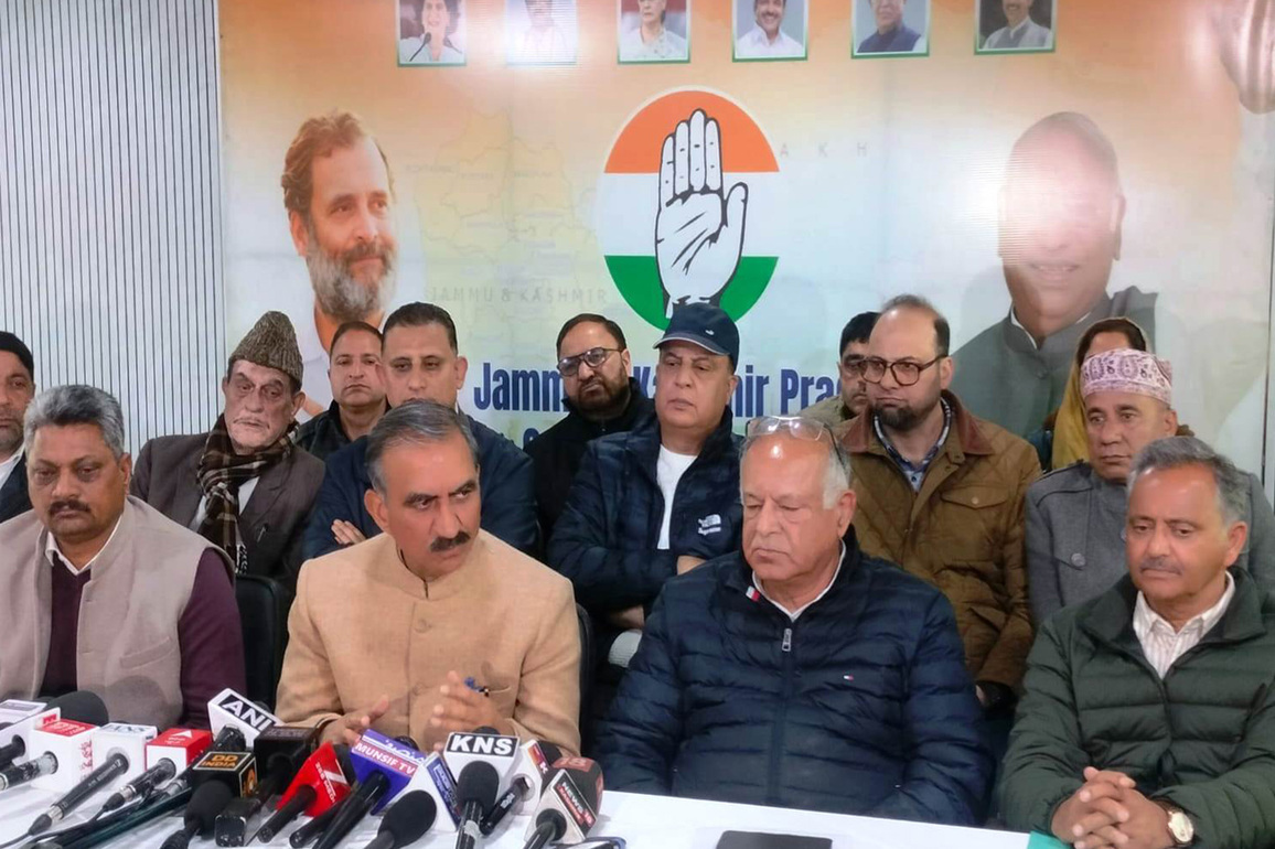 Himachal CM warns of crisis for apple growers due to trade agreements with other countries