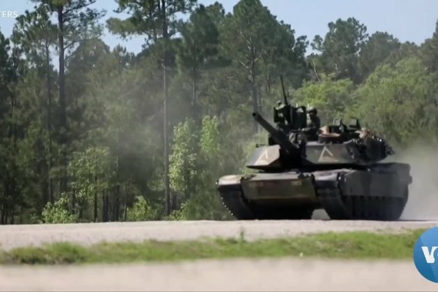Europe Scrambles to Deliver Tanks in &#039;Pivotal&#039; Moment for Ukraine War