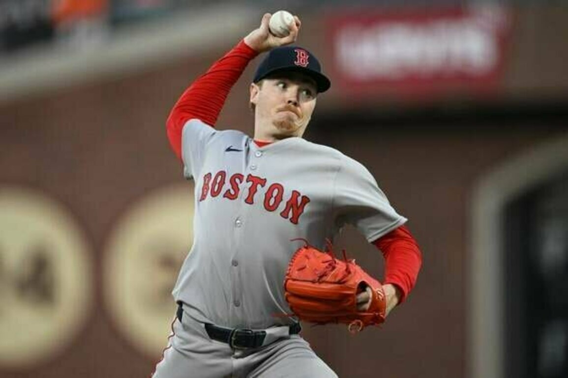Red Sox RHP Hunter Dobbins tears right ACL