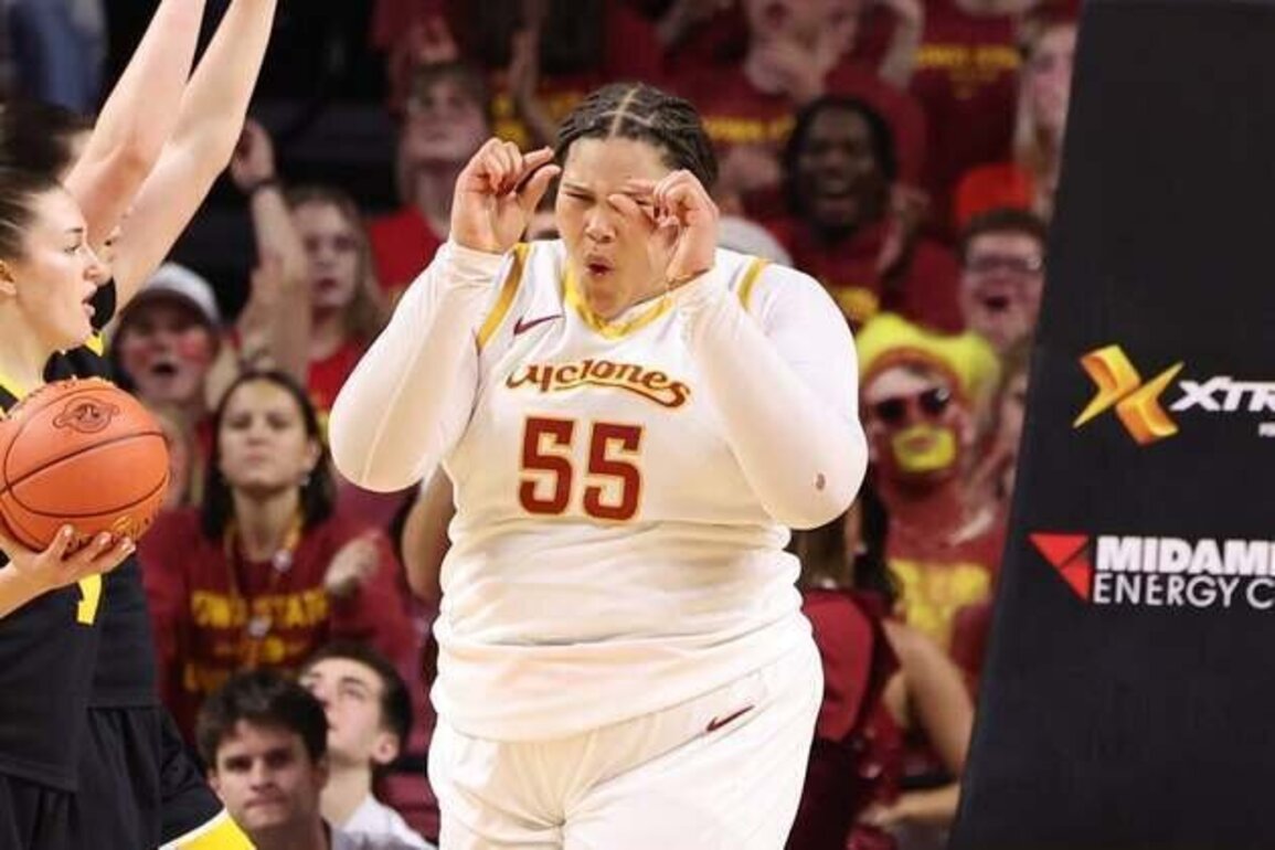 Women's Top 25 roundup: No. 10 Iowa State outlasts rival No. 11 Iowa