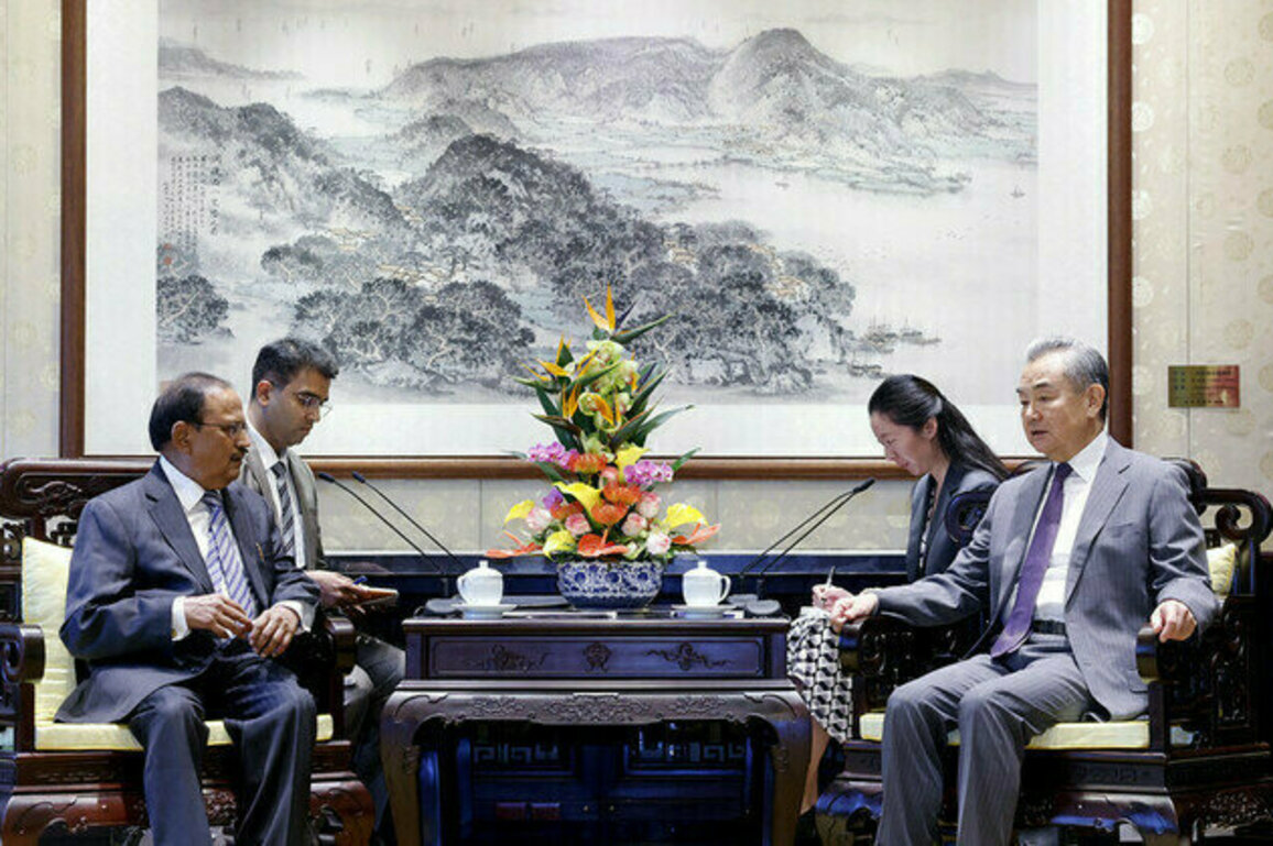 Chinese foreign minister to meet top Modi adviser in New Delhi