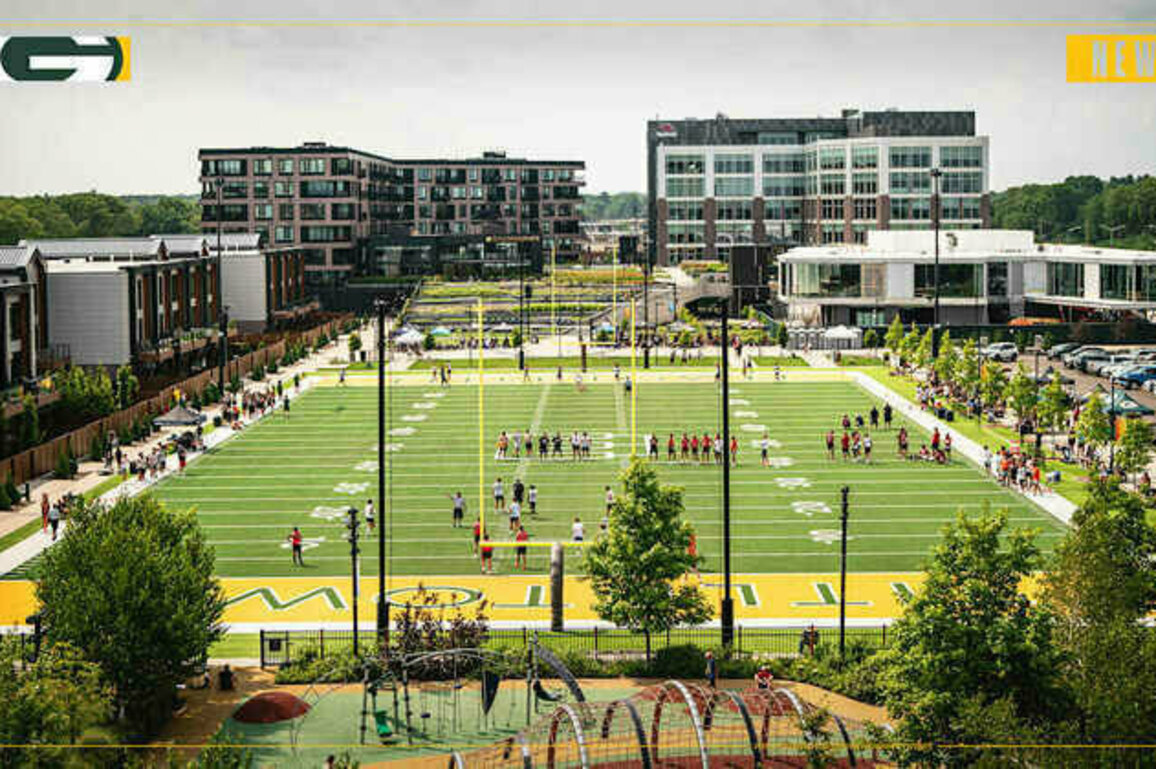 Packers to host free girls flag football camps Aug. 8 in Titletown