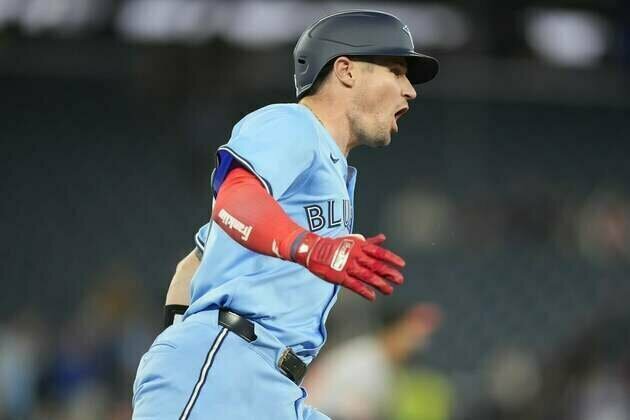 Tyler Heineman's second career HR lifts Blue Jays over Orioles