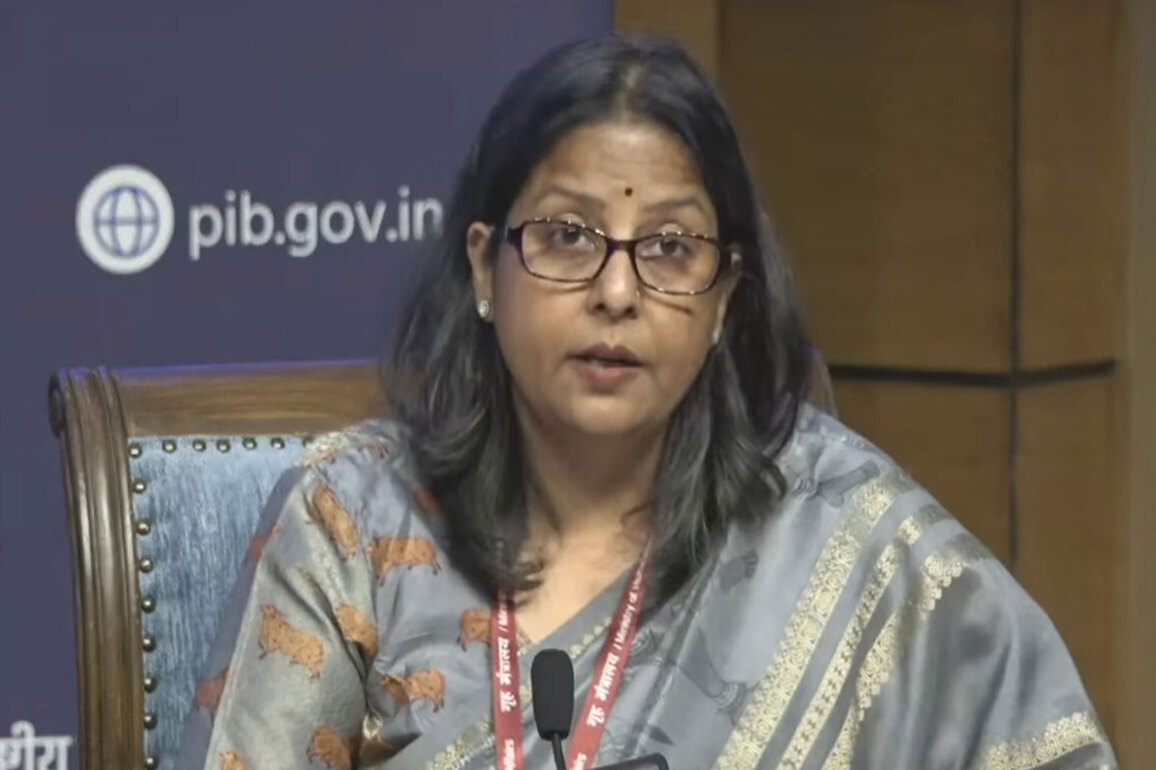 No hike in petrol, diesel prices since April 6, 2022, don't believe rumours, says official during inter-ministerial briefing