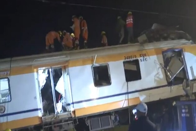 Bilaspur train accident: Chhattisgarh govt monitoring situation; Congress alleges 'negligence'