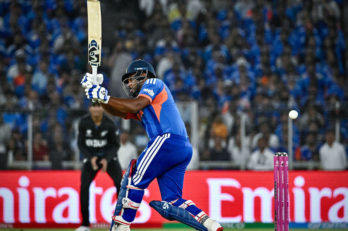 Tharoor reveals getting "birthday call" from T20WC winner Sanju Samson, wishes him best for IPL