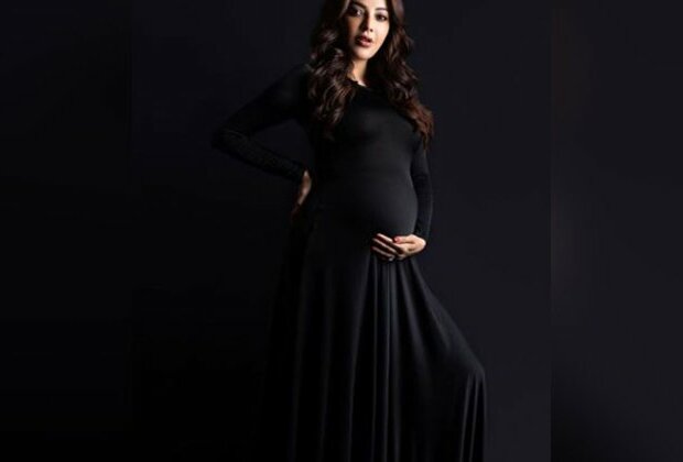 Mom-to-be Kajal Aggarwal looks elegant in her maternity photoshoot