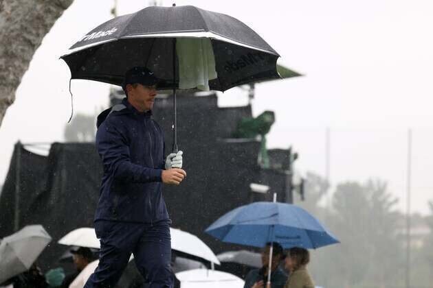 First round of Genesis Invitational suspended by rain