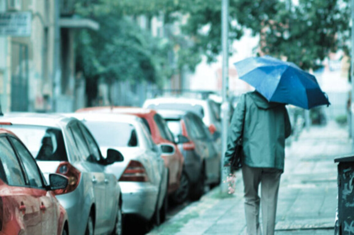 Rain and Clouds Across Bulgaria as Temperatures Stay Mild on April 1
