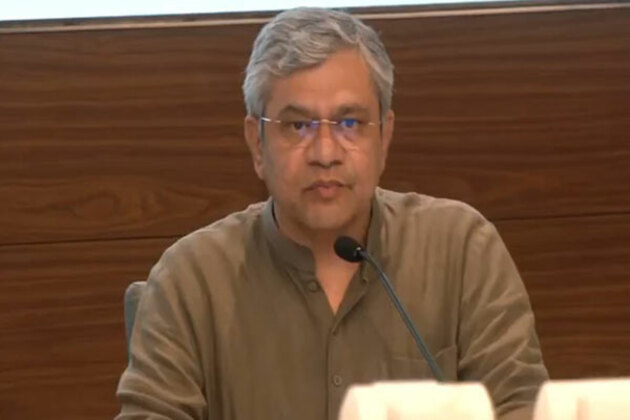 WAVES 2025: Ashwini Vaishnaw announces Indian Institute of Creative Technology for AVGC-XR Sector