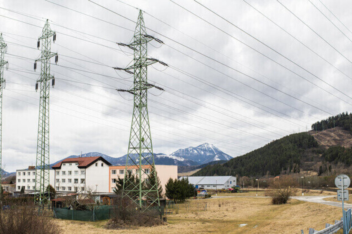 EU nation to terminate emergency Ukraine electricity scheme