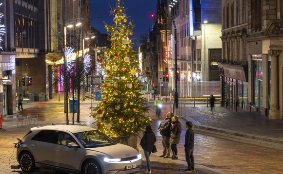 The lights on EDF's Christmas Tree-V turn white when air pollution levels exceed WHO's target limit | Credits:EDF The lights on EDF's Christmas Tree-V turn white when air pollution levels exceed WHO's target limit | Credits:EDF