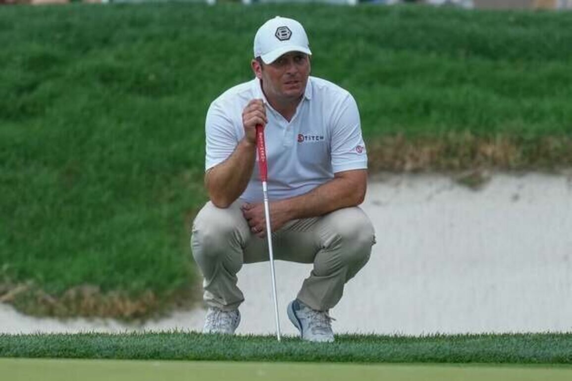 Francesco Molinari (65) surges into first-round lead in Dubai
