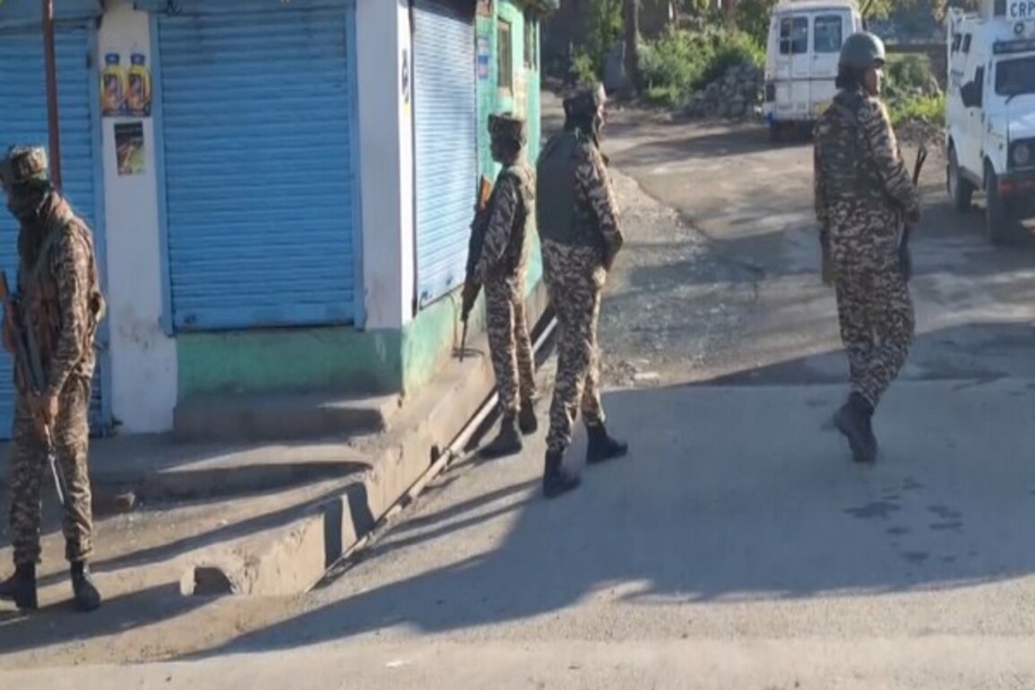 Encounter underway between security forces and terrorists in J-K's Bandipora