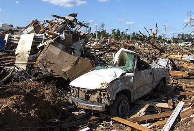 Mississippi tornadoes rips thru state, 25 dead, dozens injured