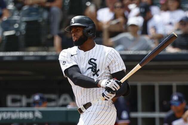 Mets acquire Luis Robert Jr. from White Sox