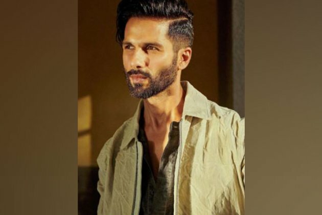 Shahid Kapoor slays Wednesday in latest pictures