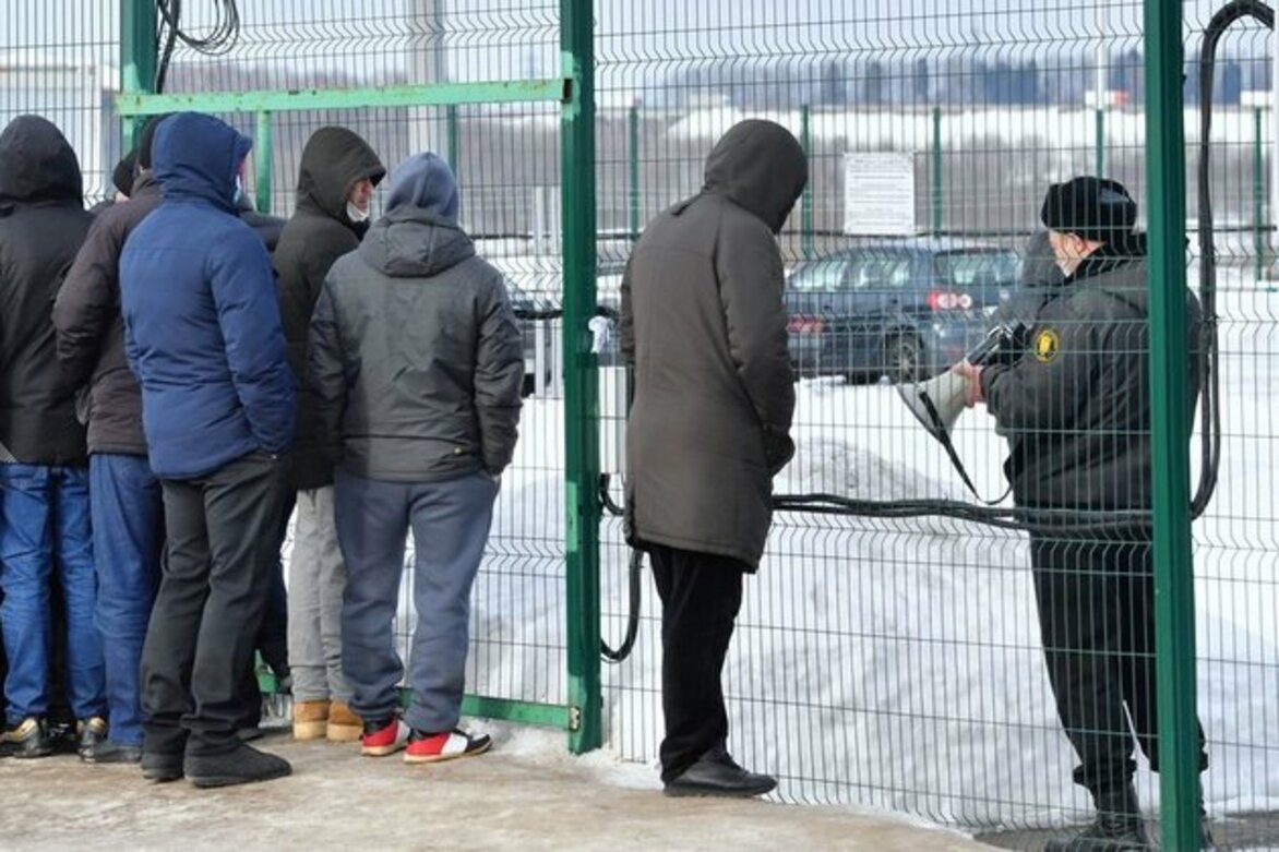 American found dead in Russian deportation center media