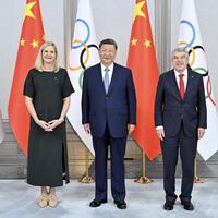 Update: Xi meets with IOC President Coventry, Honorary President for Life Bach