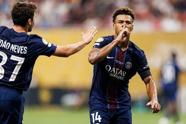 PSG adapt to adversity to oust Bayern Munich at Club World Cup - ESPN