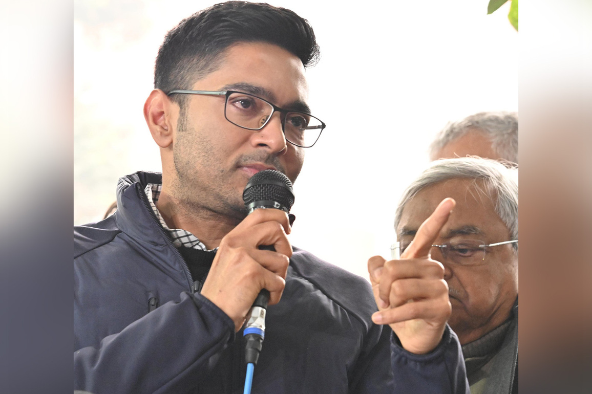 "Vote theft does not happen through EVMs": Abhishek Banerjee questions ECI over SIR