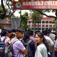 Delhi Police registers FIR over Hansraj College fest clash