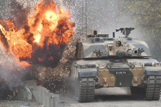 NATO tanks will burn Kremlin