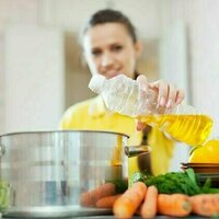 Fat in common cooking oils is linked to aggressive breast cancer - but here's why you shouldn't panic
