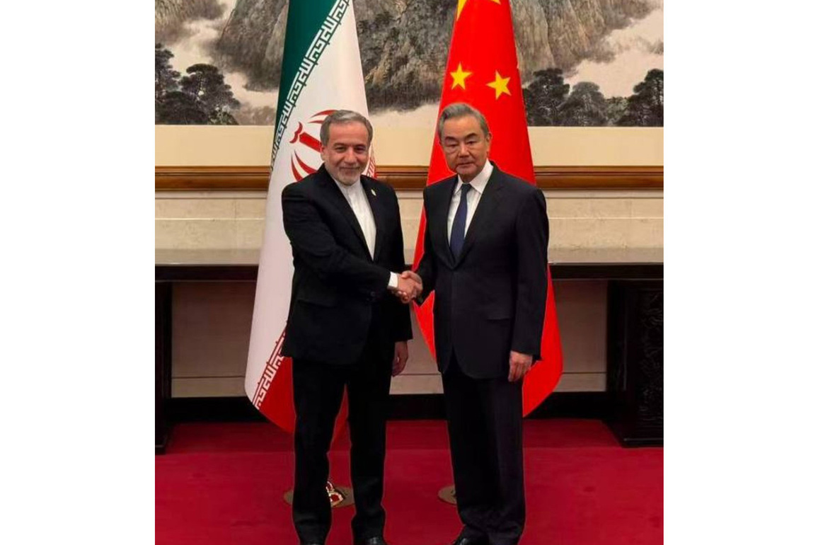 "China stands by Iran's right to safeguard national sovereignty": Iran FM Araghchi